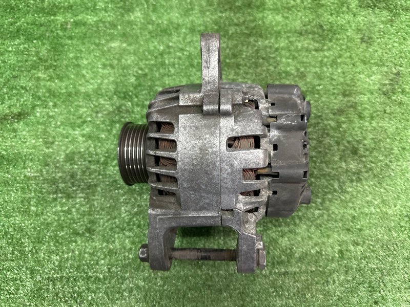 Генератор Kia Sportage 3 2015 SL