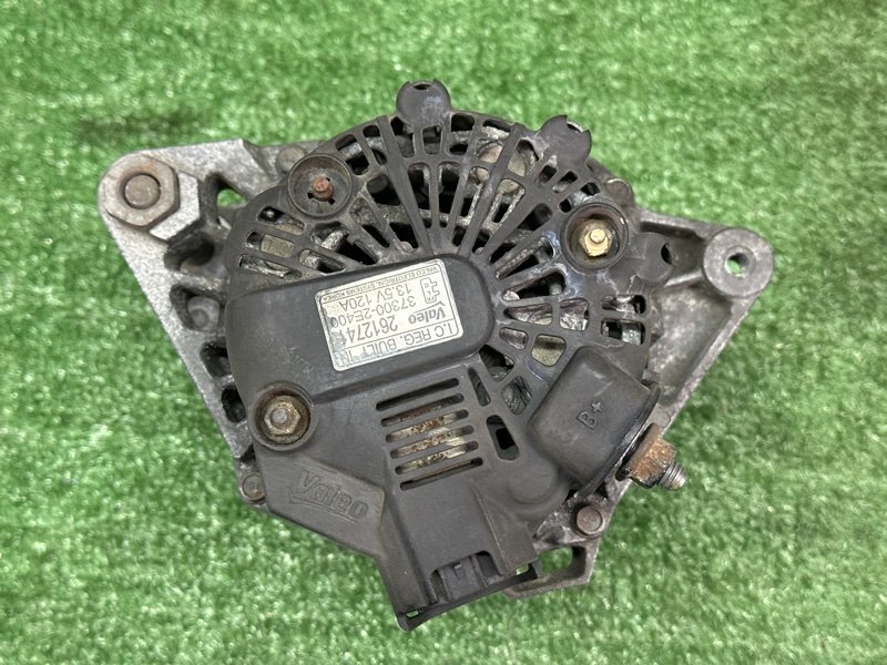 Генератор Kia Sportage 3 2015 SL