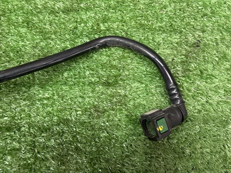 Трубка адсорбера Kia Sportage 3 2015 SL