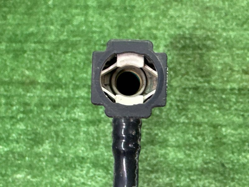 Трубка адсорбера Kia Sportage 3 2015 SL