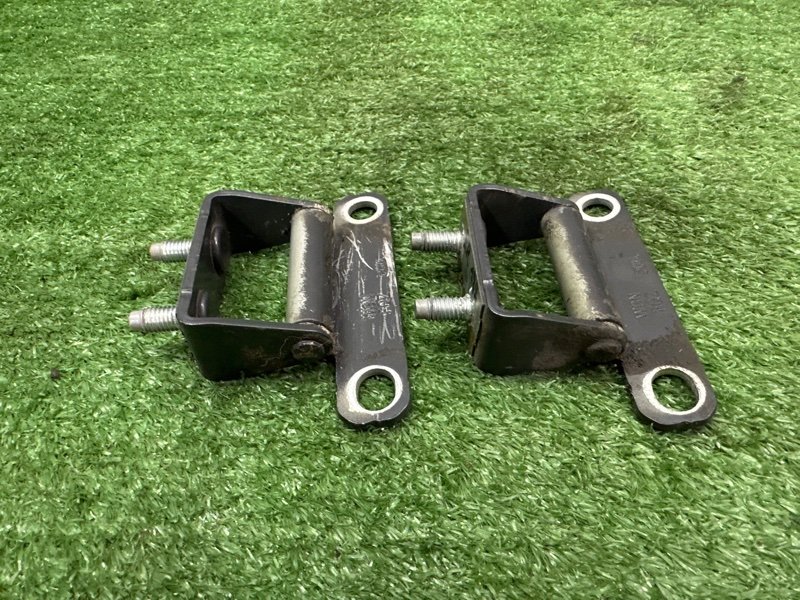 Петли крышки багажника Kia Sportage 3 2015 SL