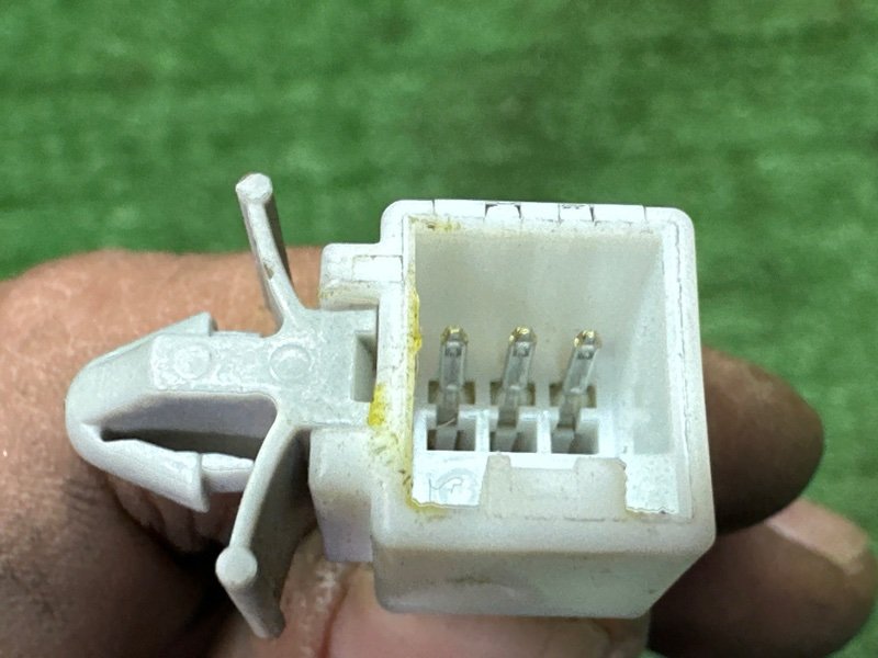 Кнопка обогрева руля Kia Sportage 3 2015 SL