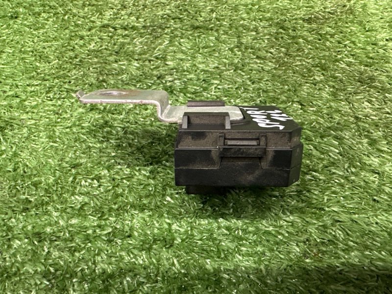 Блок иммобилайзера Kia Sportage 3 2015 SL