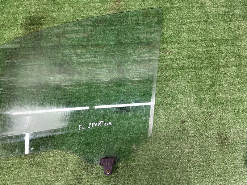 Стекло двери Kia Sportage 3 2015 SL