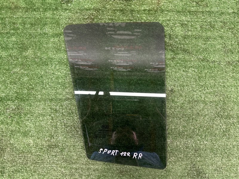 Стекло двери глухое Kia Sportage 3 2015 SL