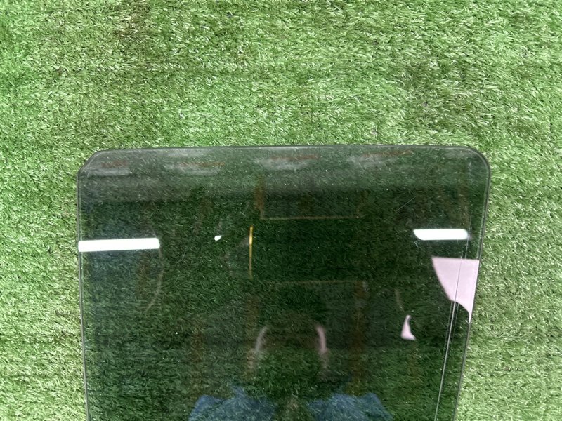 Стекло двери глухое Kia Sportage 3 2015 SL