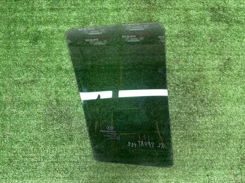 Стекло двери глухое Kia Sportage 3 2015 SL