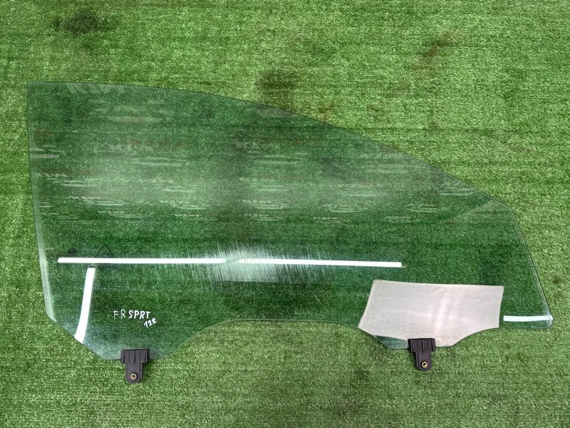 Стекло двери Kia Sportage 3 2015 SL