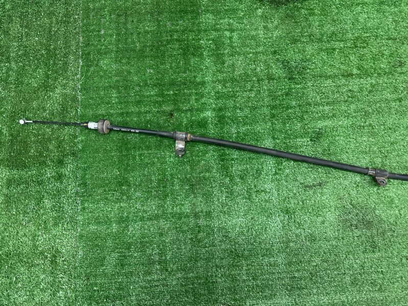 Трос стояночного тормоза (ручника) Kia Sportage 3 2015 SL