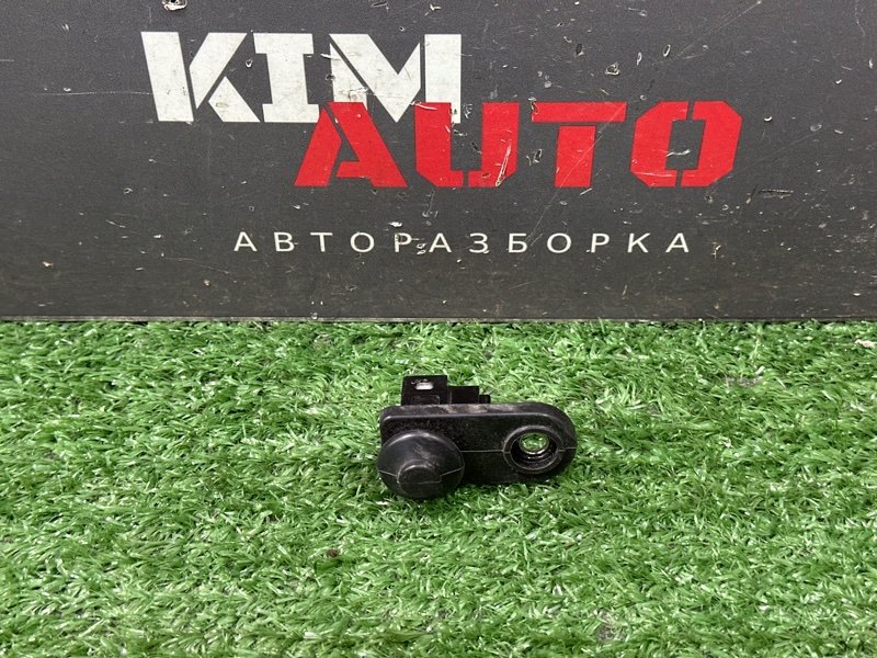 Концевик двери Kia Sportage 3 2015 SL