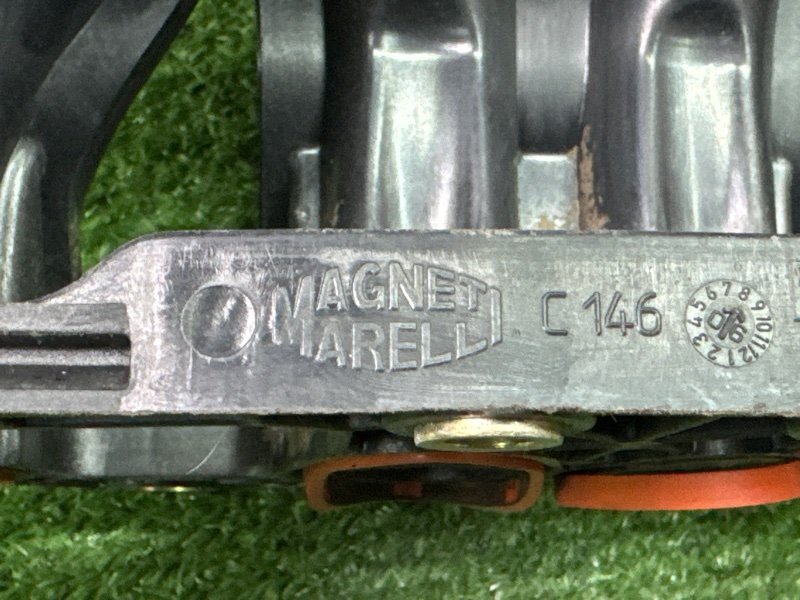 Коллектор впускной Fiat Albea