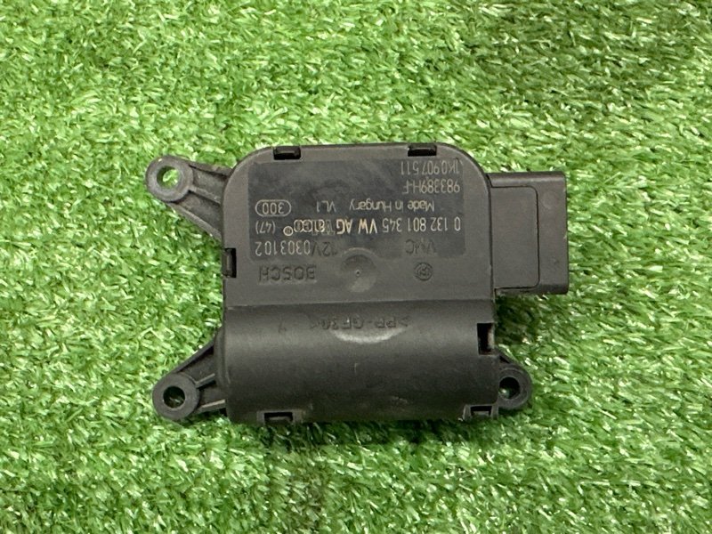 Сервопривод заслонки печки Skoda Octavia A5