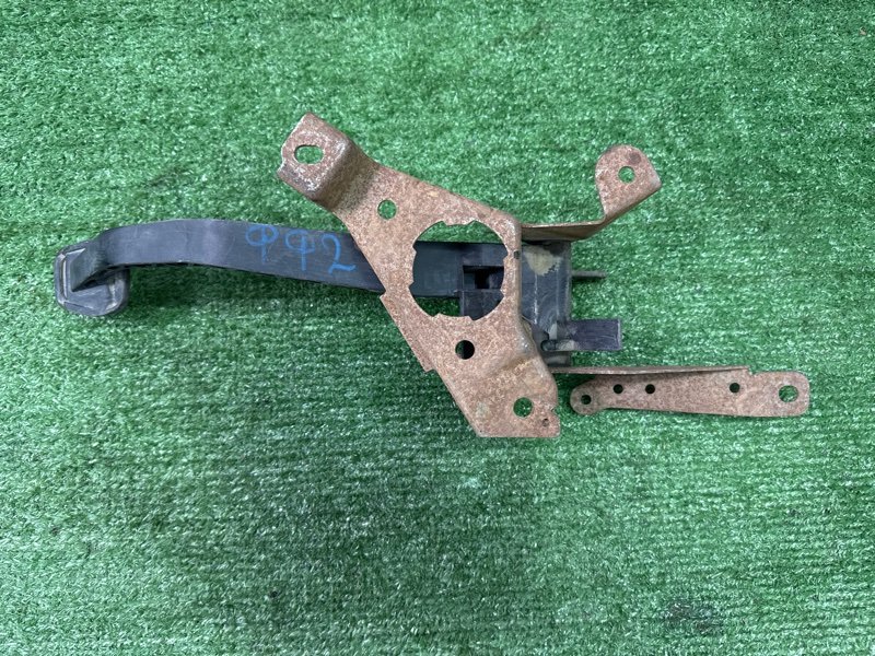 Педаль сцепления Ford Focus 2