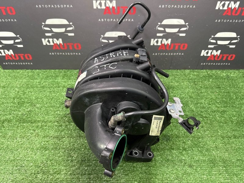 Коллектор впускной Opel Astra H