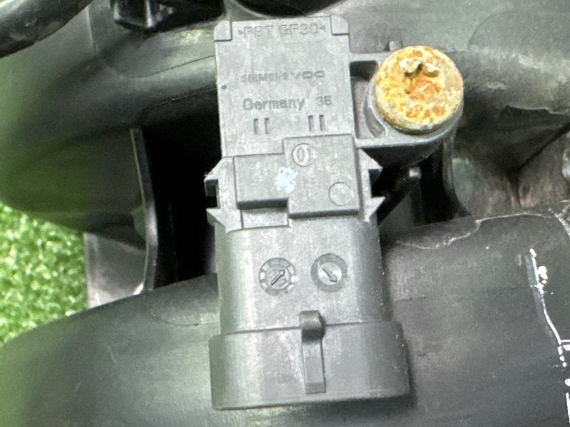 Коллектор впускной Opel Astra H