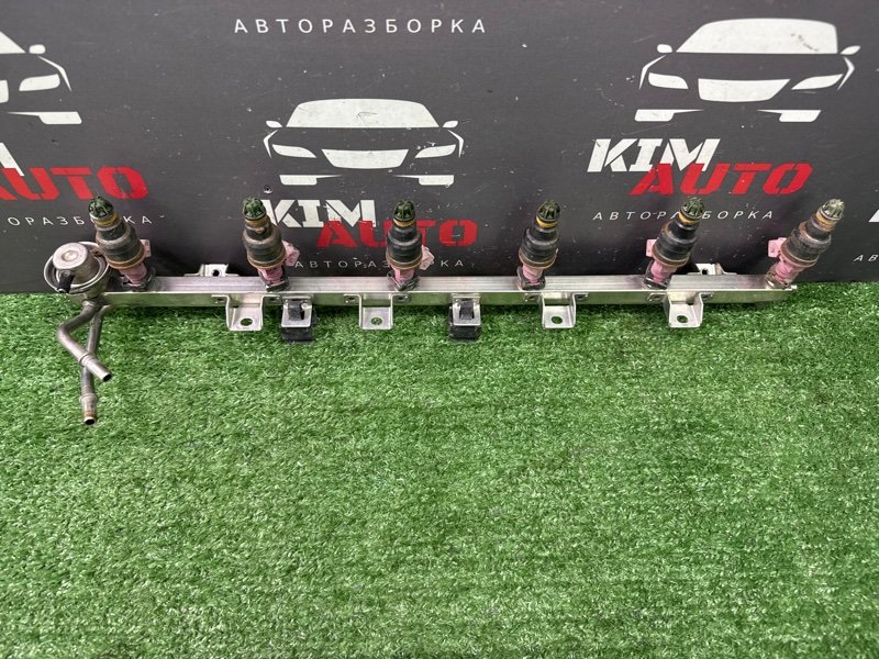 Топливная рейка с форсунками BMW 5-SERIES E39