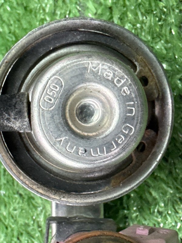 Топливная рейка с форсунками BMW 5-SERIES E39