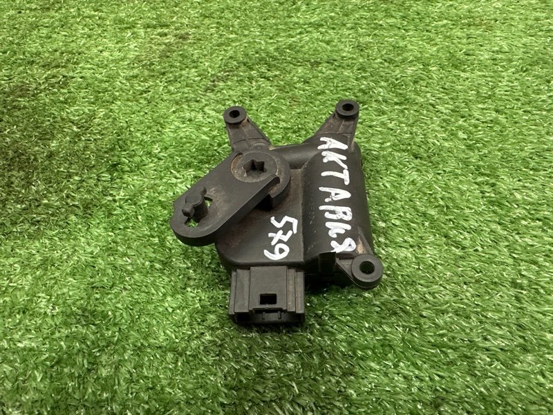 Сервопривод заслонки печки Skoda Octavia A5