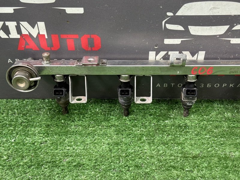 Топливная рейка с форсунками BMW 3-SERIES E46