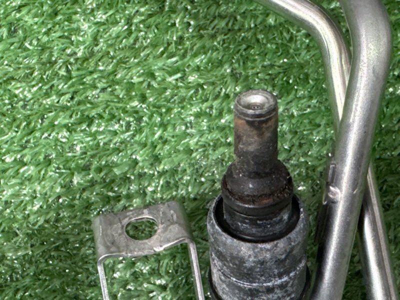 Топливная рейка с форсунками BMW 3-SERIES E46