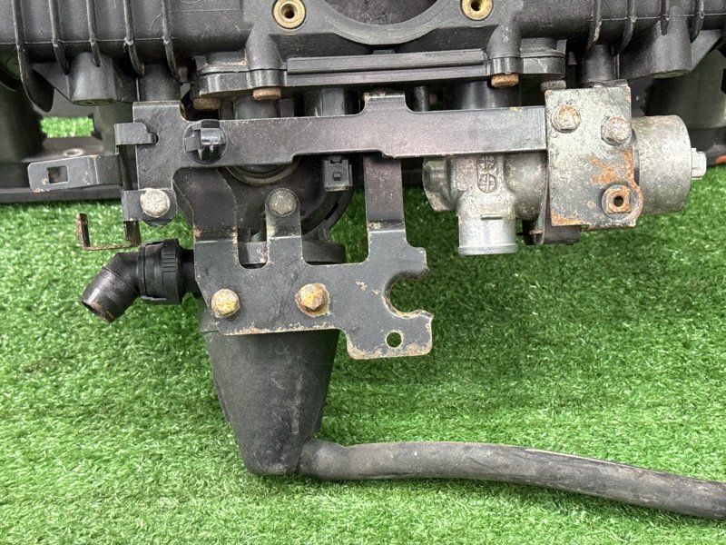 Коллектор впускной BMW 5-SERIES E39