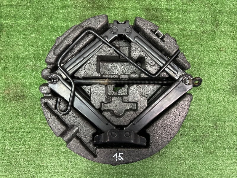 Ящик с инструментами Opel Astra J