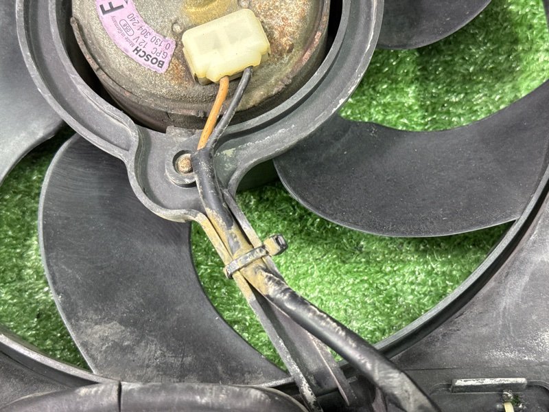 Вентилятор охлаждения радиатора Opel Omega B