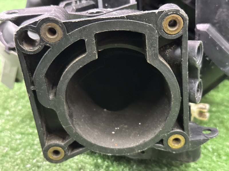 Коллектор впускной Ford Focus 2