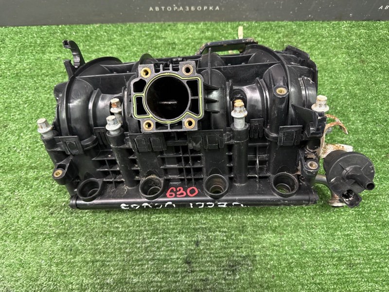 Коллектор впускной Opel Corsa