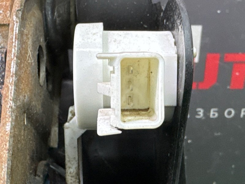 Педаль Opel Astra J