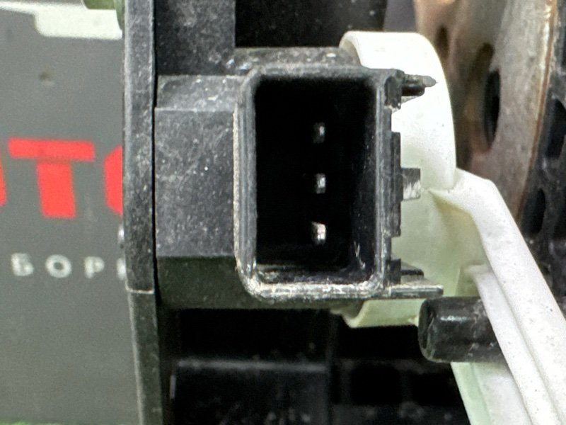 Педаль Opel Astra J