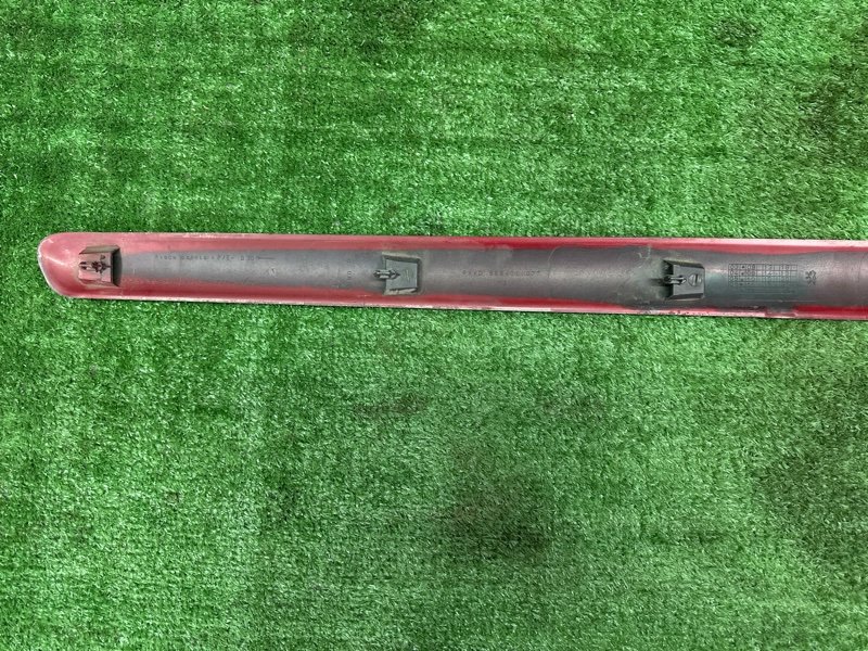 Молдинг двери Peugeot 307