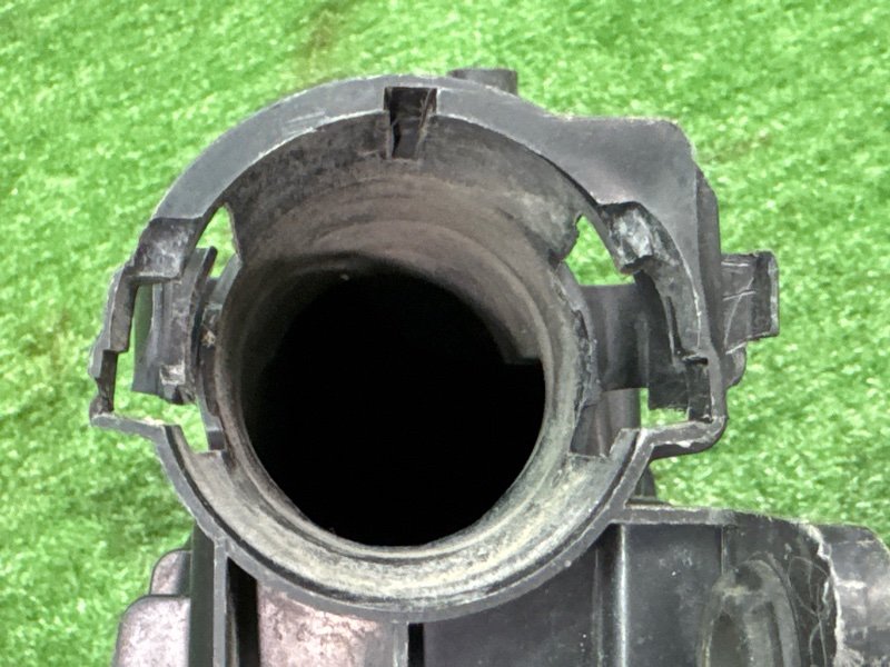 Корпус воздушного фильтра Peugeot 206