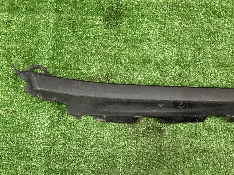 Молдинг лобового стекла Fiat Albea