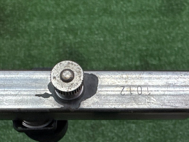 Топливная рейка с форсунками BMW 5-SERIES E39