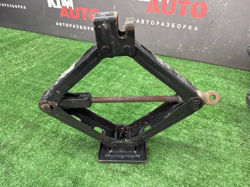 Ящик с инструментами Fiat Punto