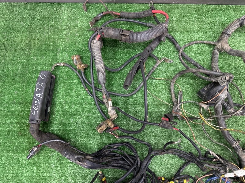 Проводка моторного отсека Hyundai Sonata 4