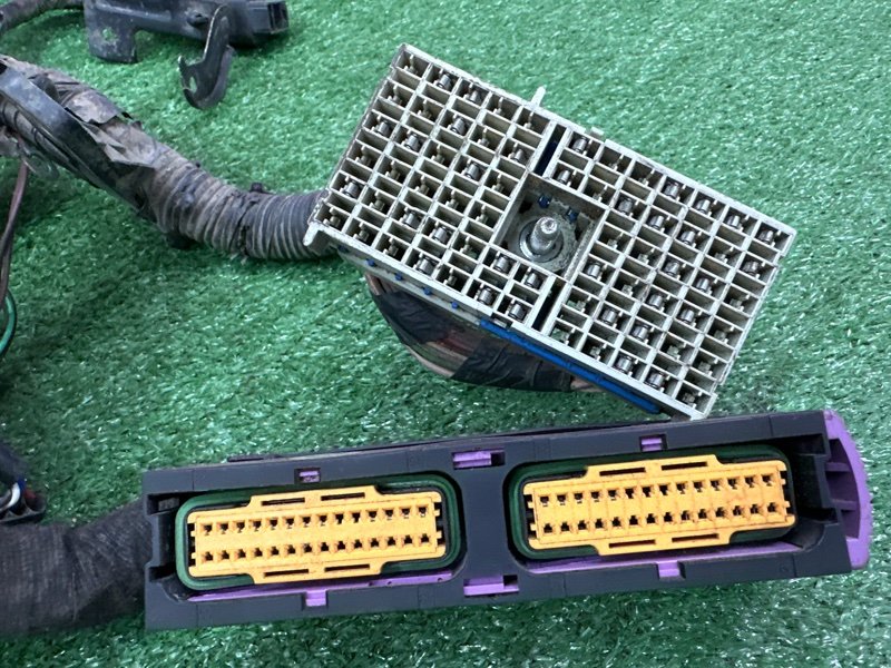 Проводка моторного отсека Hyundai Sonata 4