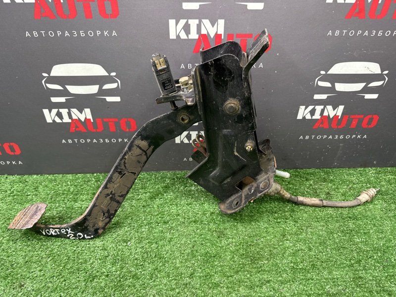 Педаль сцепления Vortex Estina