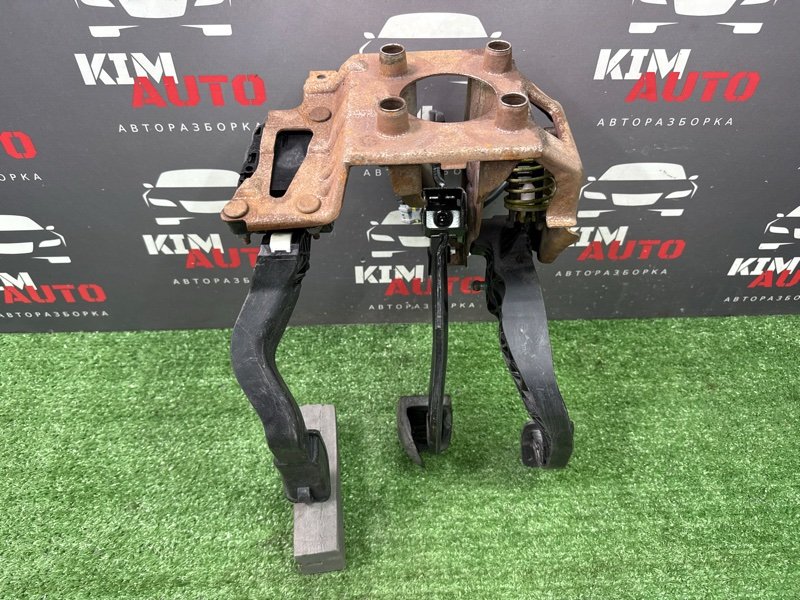 Педаль Citroen C 4