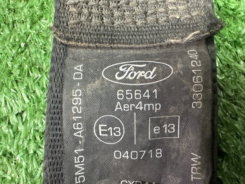 Ремни безопасности Ford Focus 2