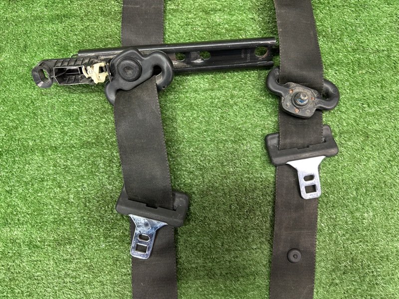 Ремни безопасности Ford Fusion