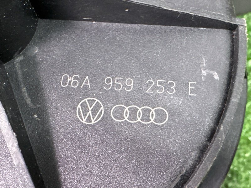 Насос, Нагнетатель воздуха Volkswagen Passat
