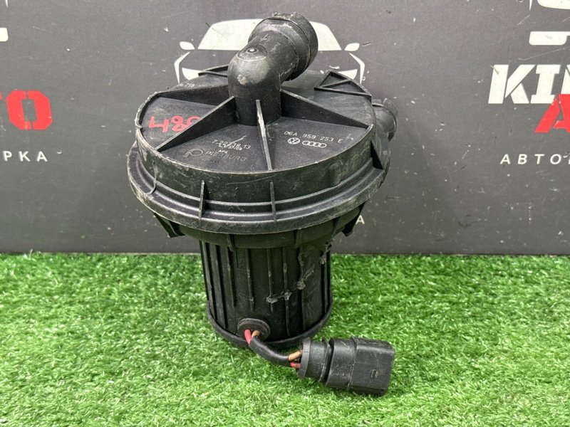 Насос, Нагнетатель воздуха Volkswagen Passat