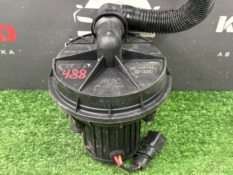 Насос, Нагнетатель воздуха Volkswagen Passat