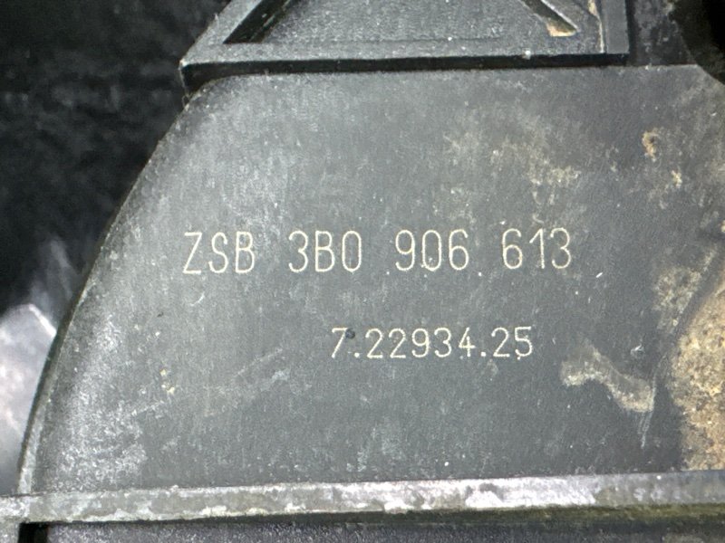 Насос, Нагнетатель воздуха Volkswagen Passat