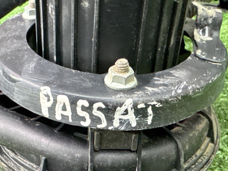 Насос, Нагнетатель воздуха Volkswagen Passat