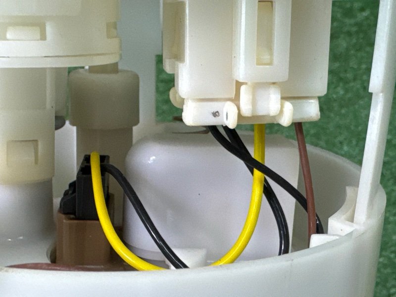 Насос топливный (Бензонасос) Kia Picanto