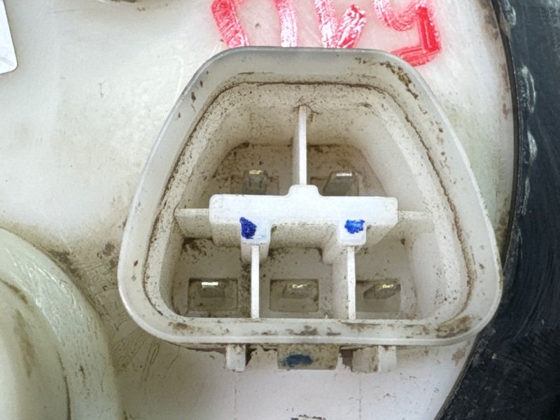 Насос топливный (Бензонасос) Hyundai Getz