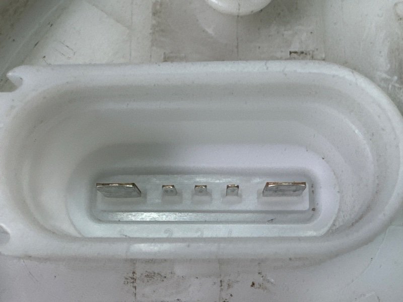 Насос топливный (Бензонасос) Skoda Fabia 2